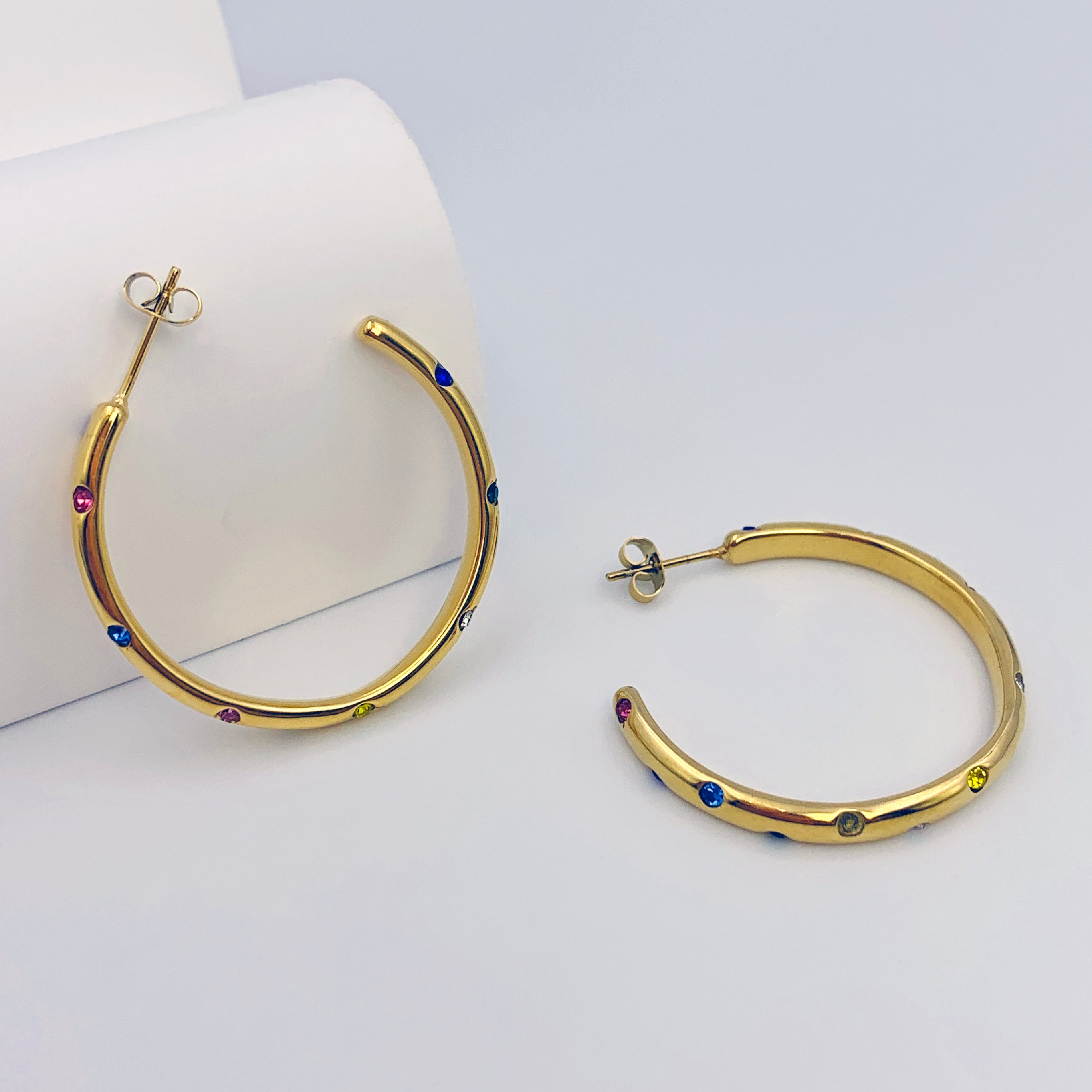 Pendientes de aro de cristal