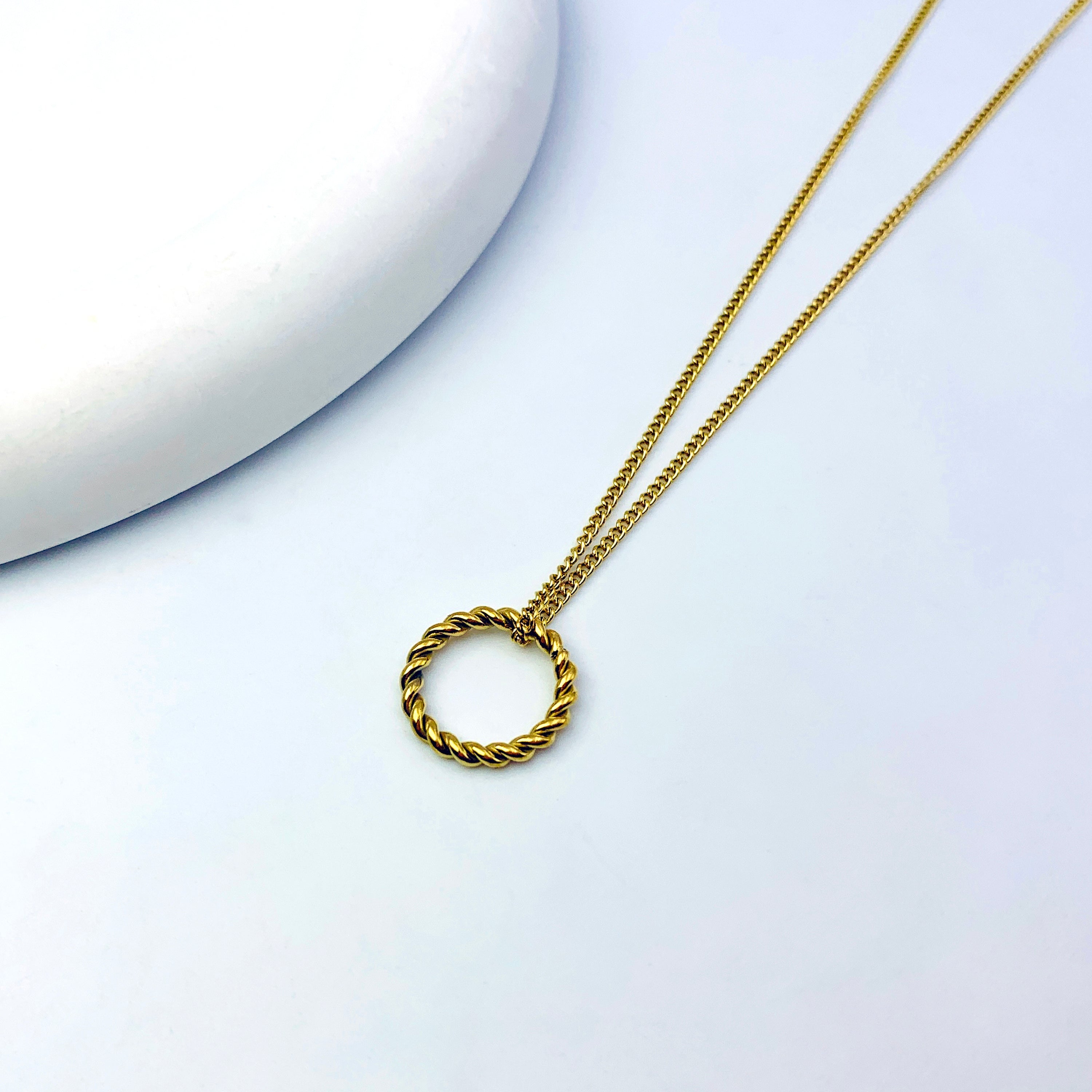 Circle Texture Necklace
