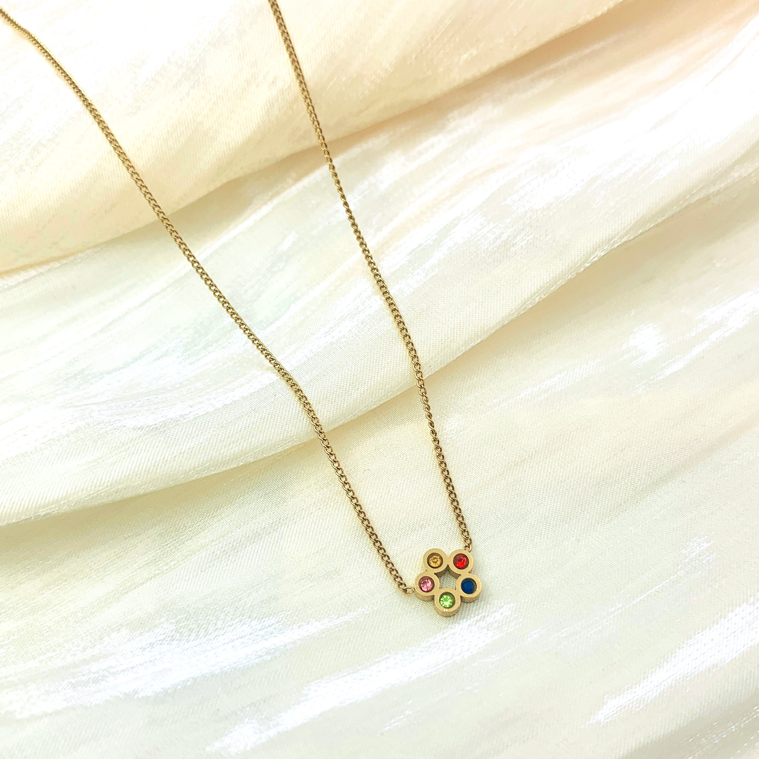Elegant Flower Necklace