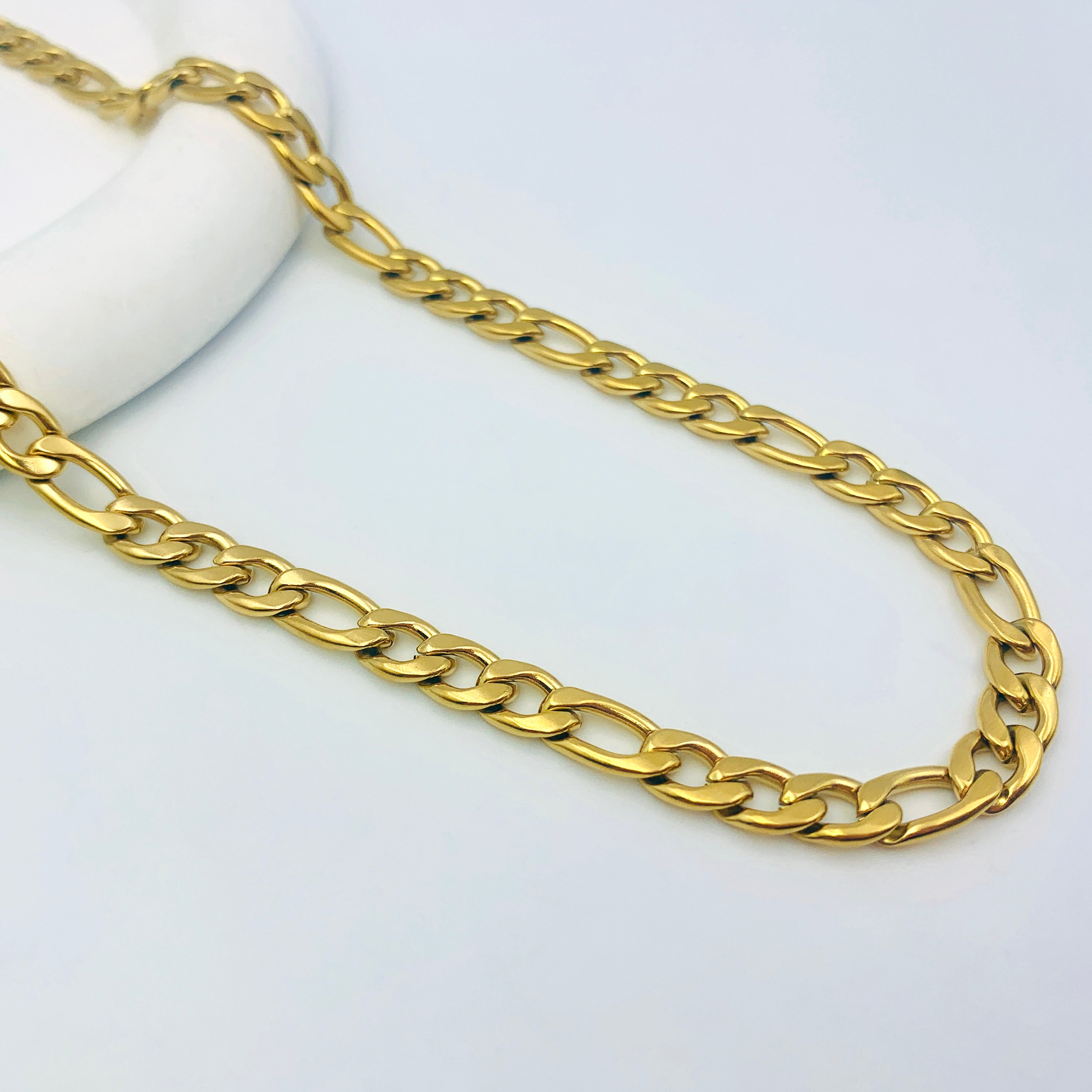 Classic Figaro Chain Necklace