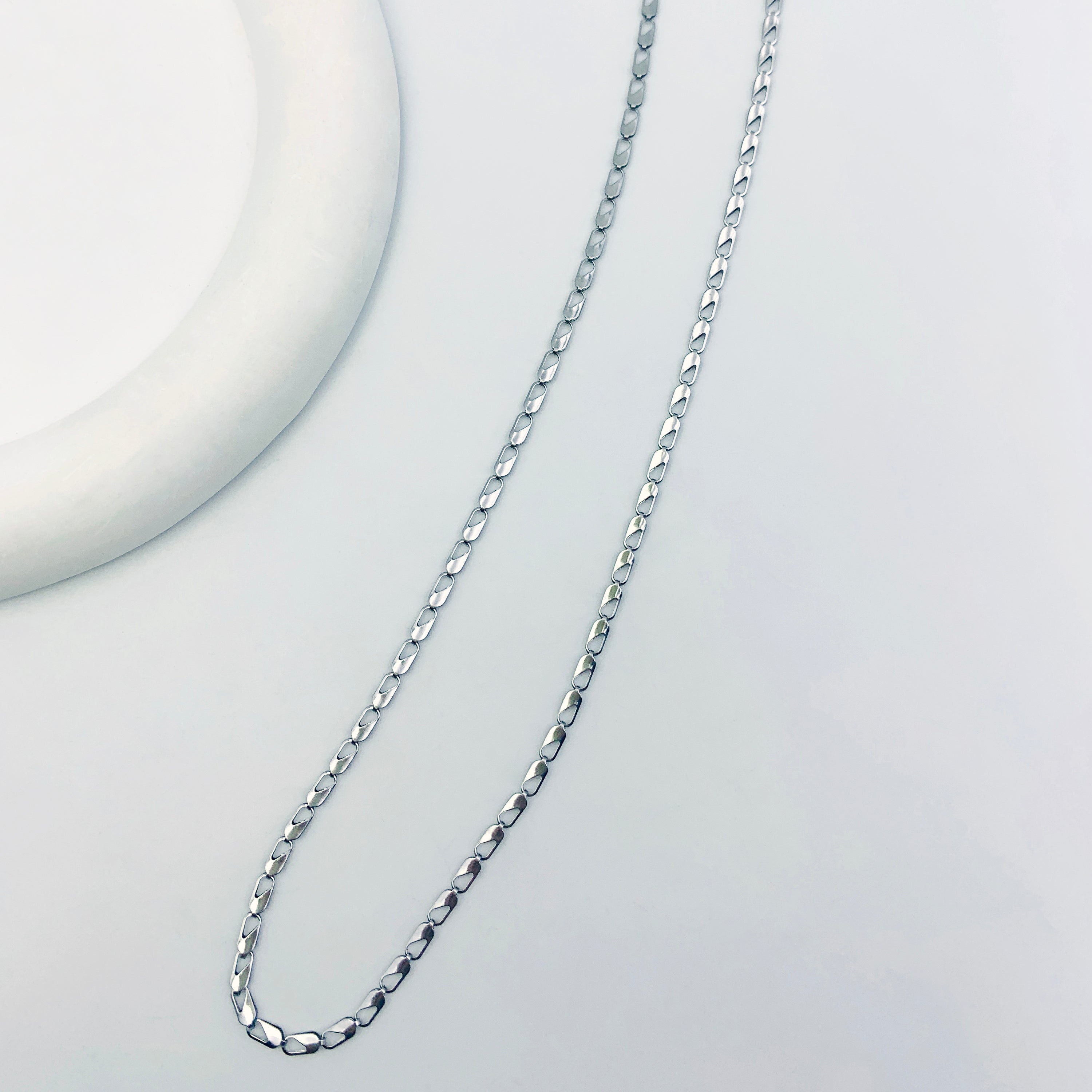 Essence Chain Necklace