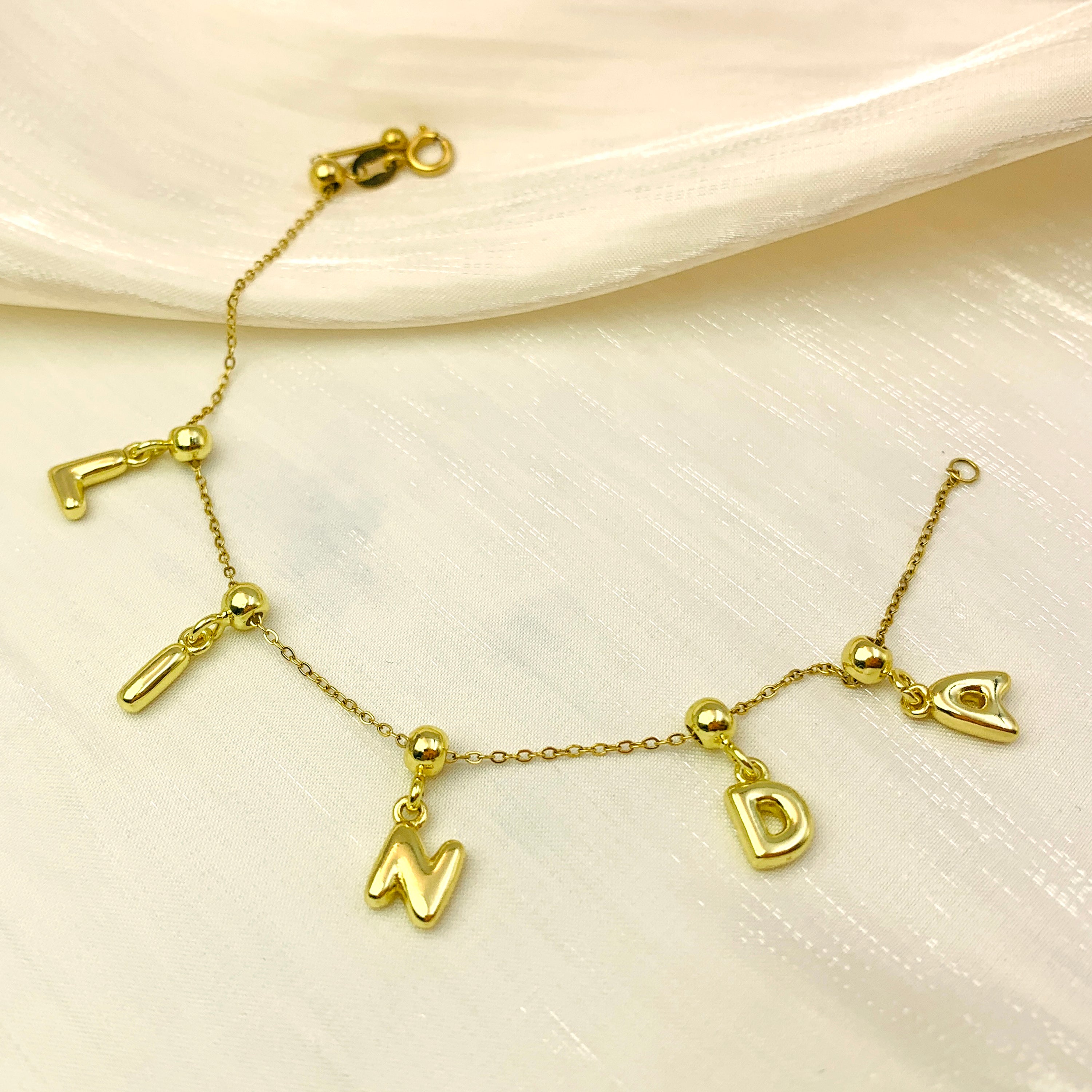 Minimalist Bubble Initial Bracelet