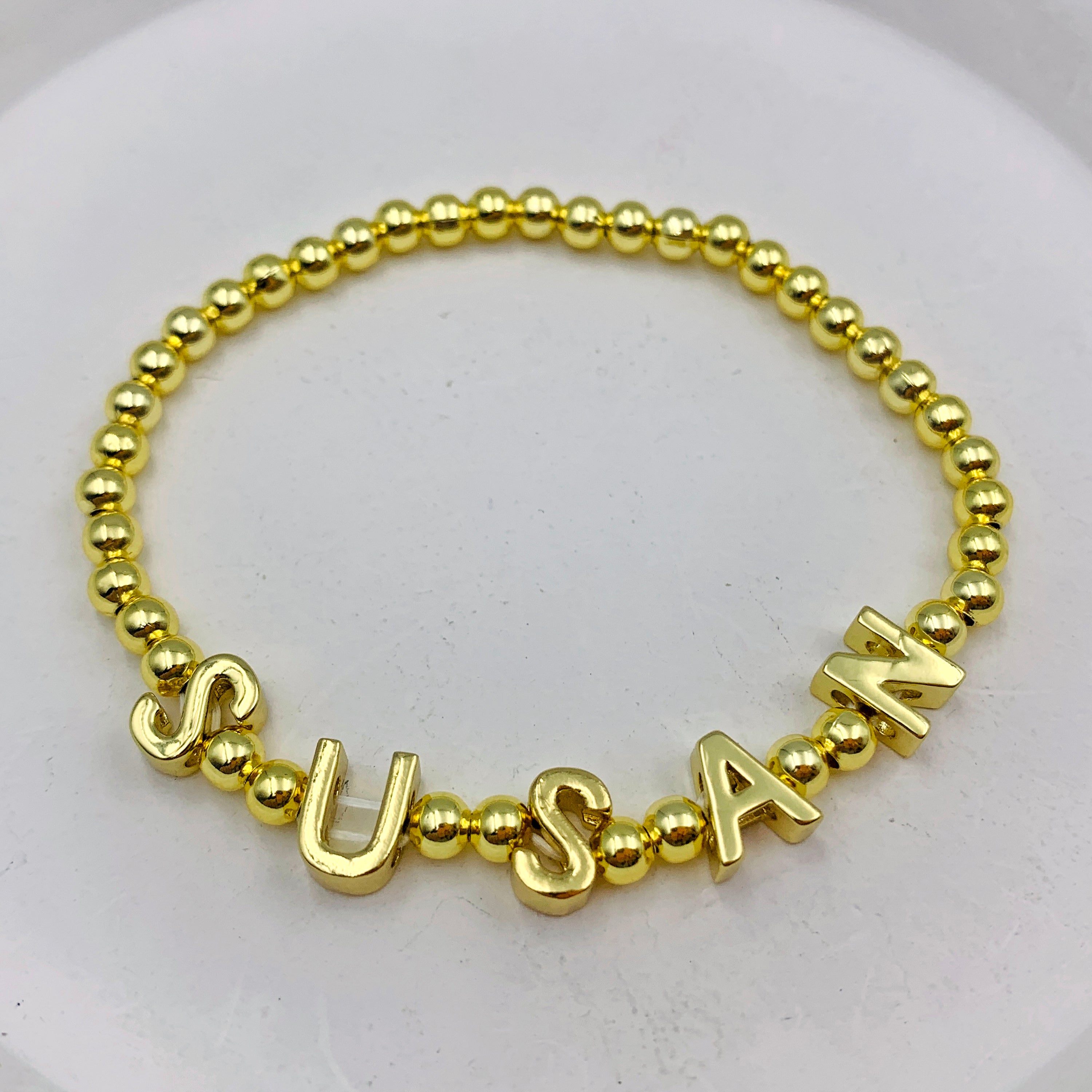 Pulsera personalizada de cuentas minimalistas