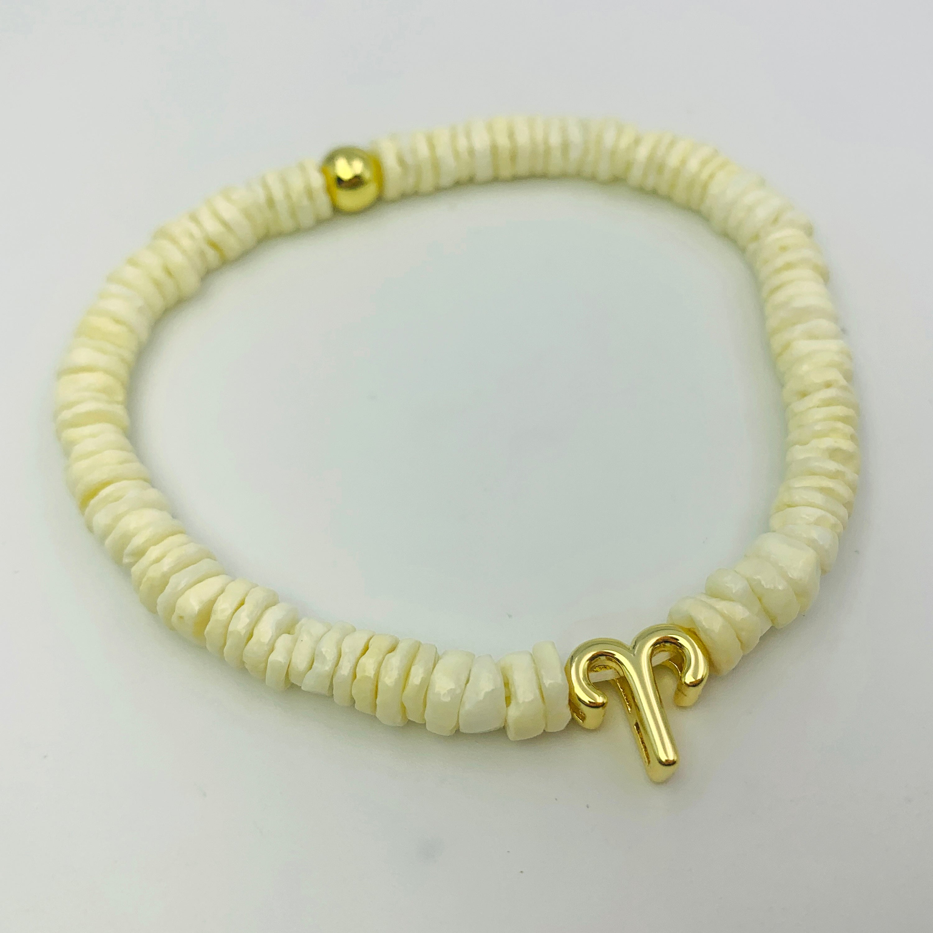 Pulsera de conchas del zodiaco