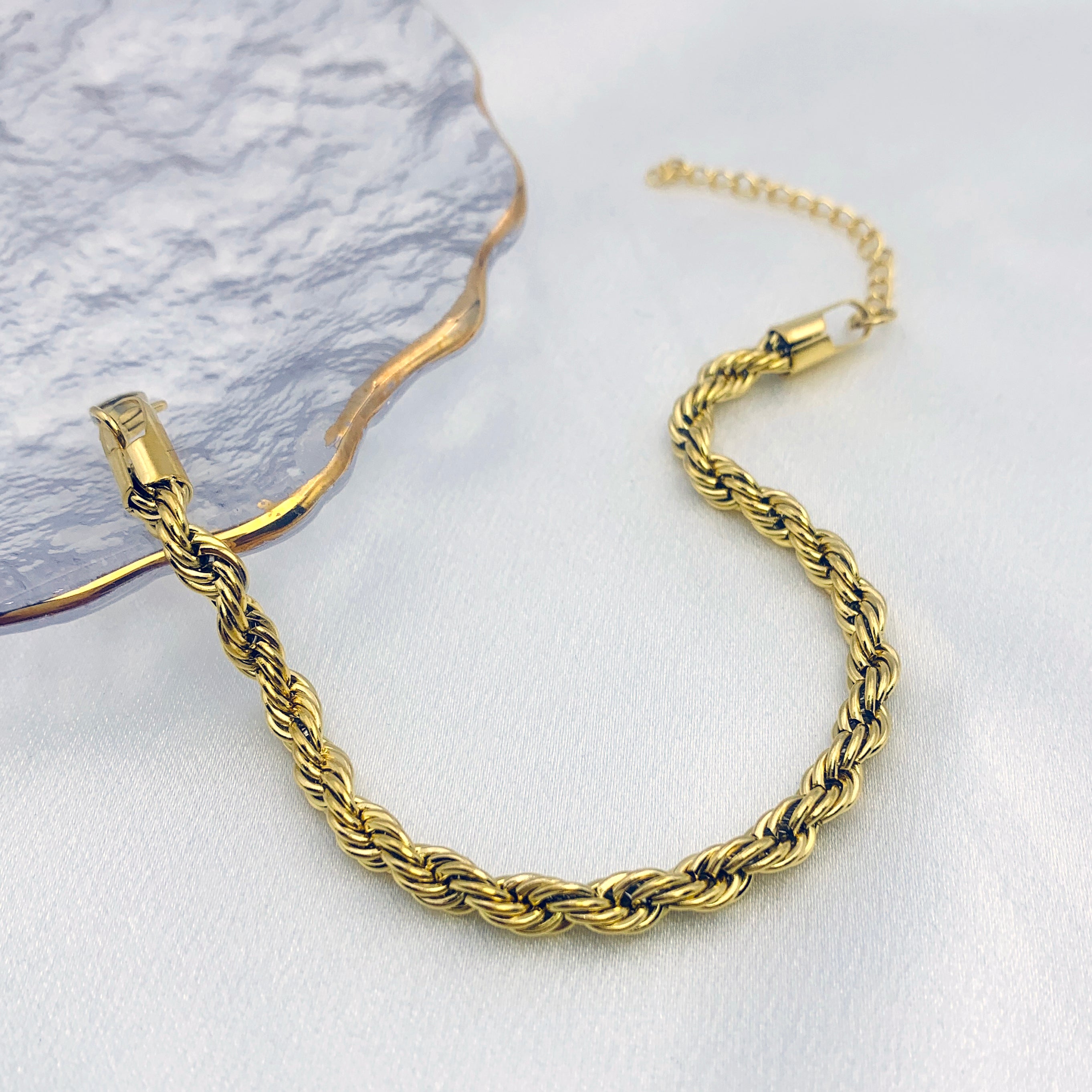 Mini Twisted Chain Bracelet