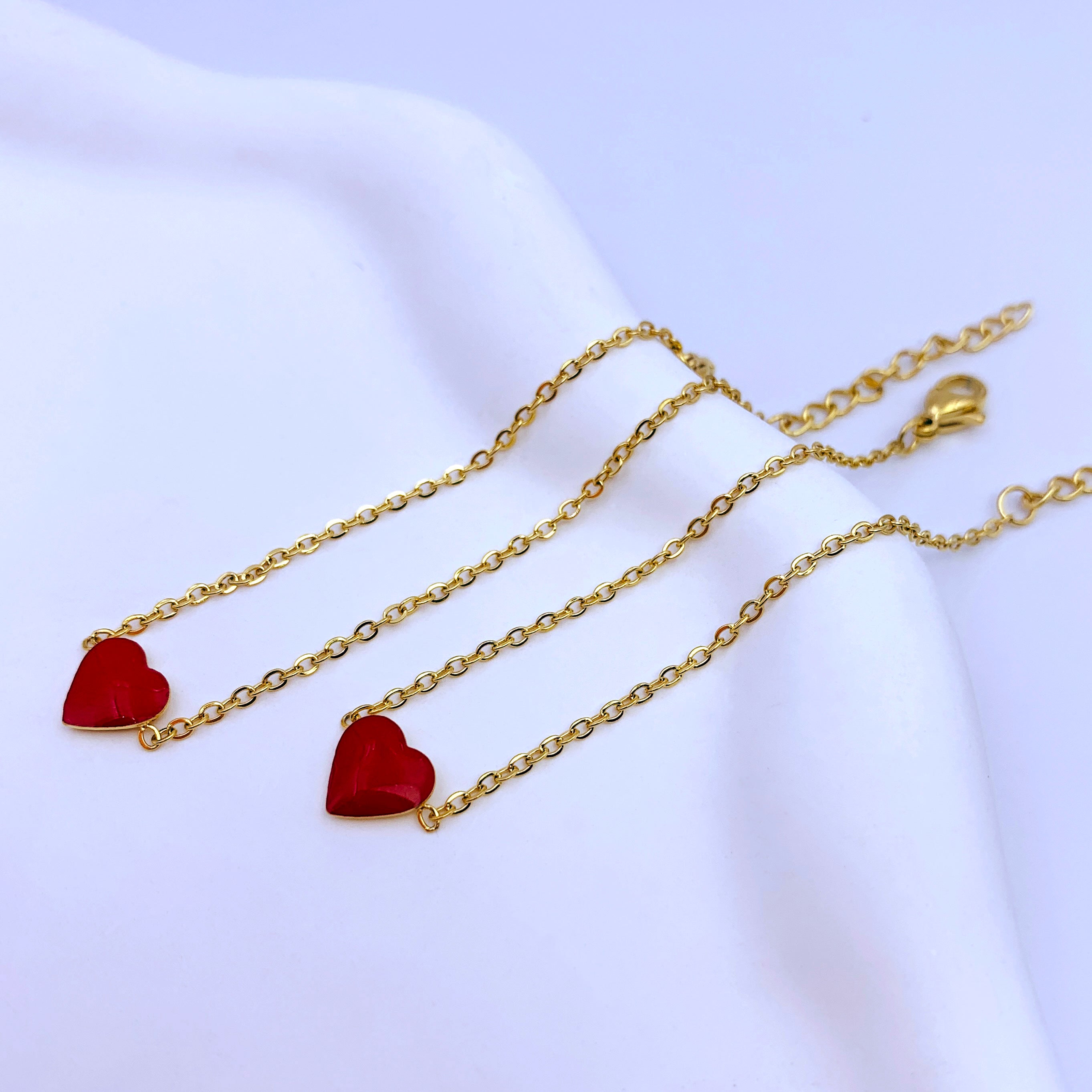 Red Heart Minimalist Bracelet