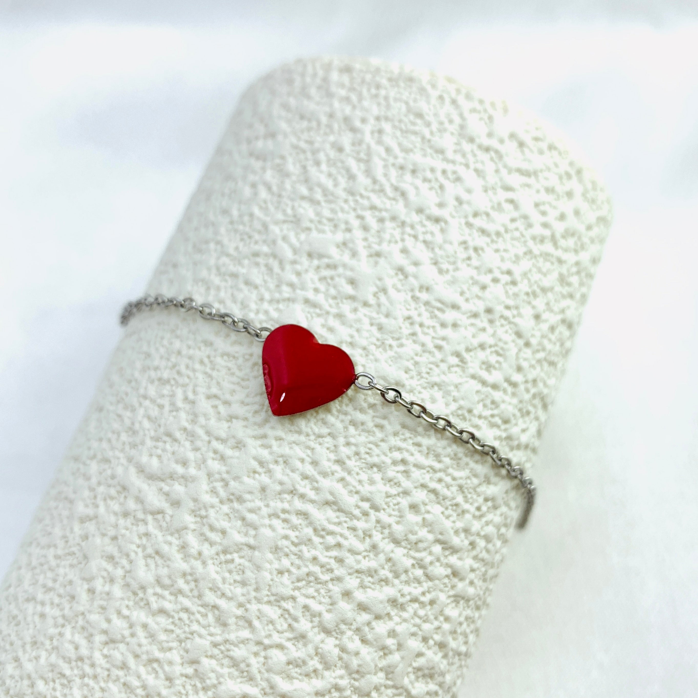 Red Heart Minimalist Bracelet