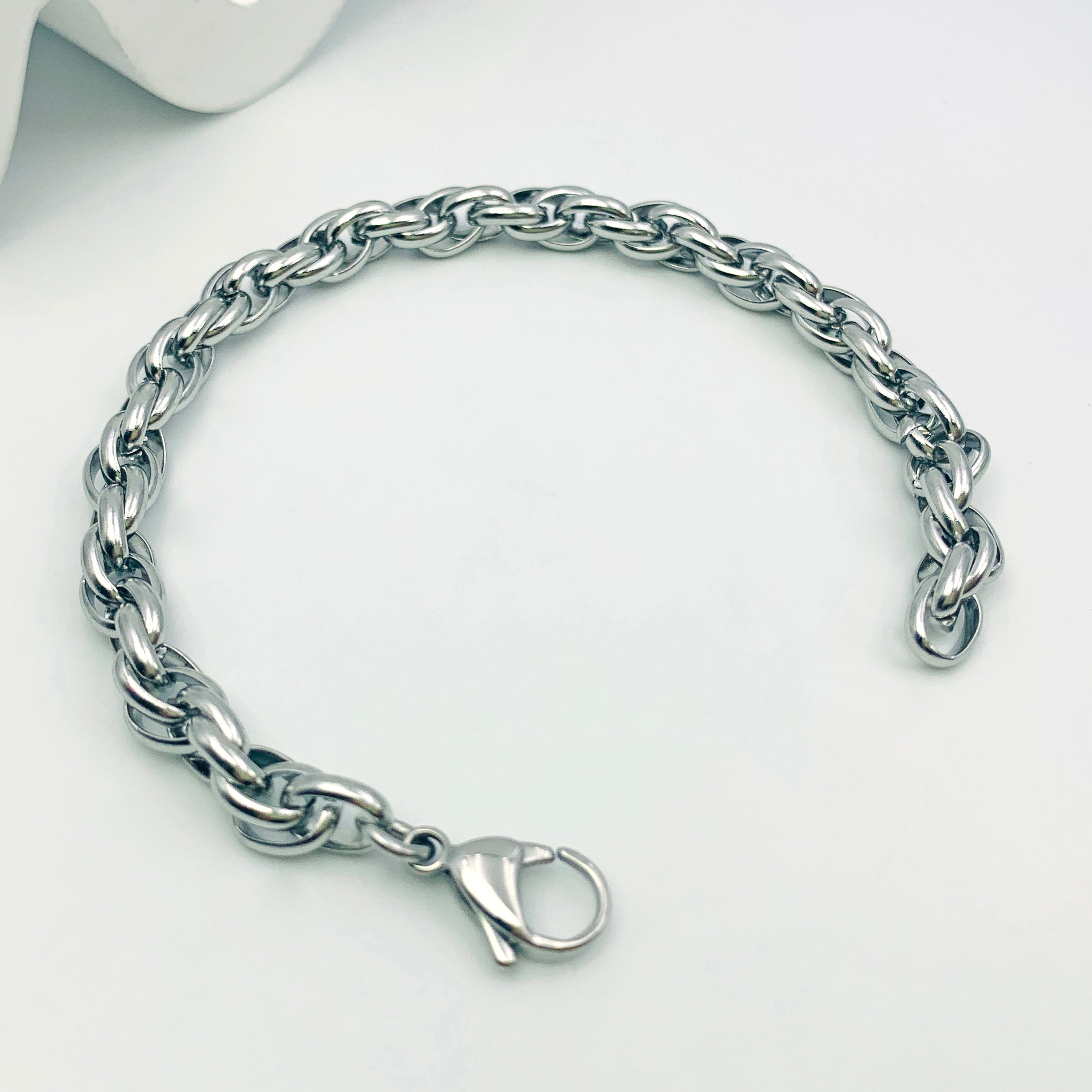 Eterna Weave Bracelet