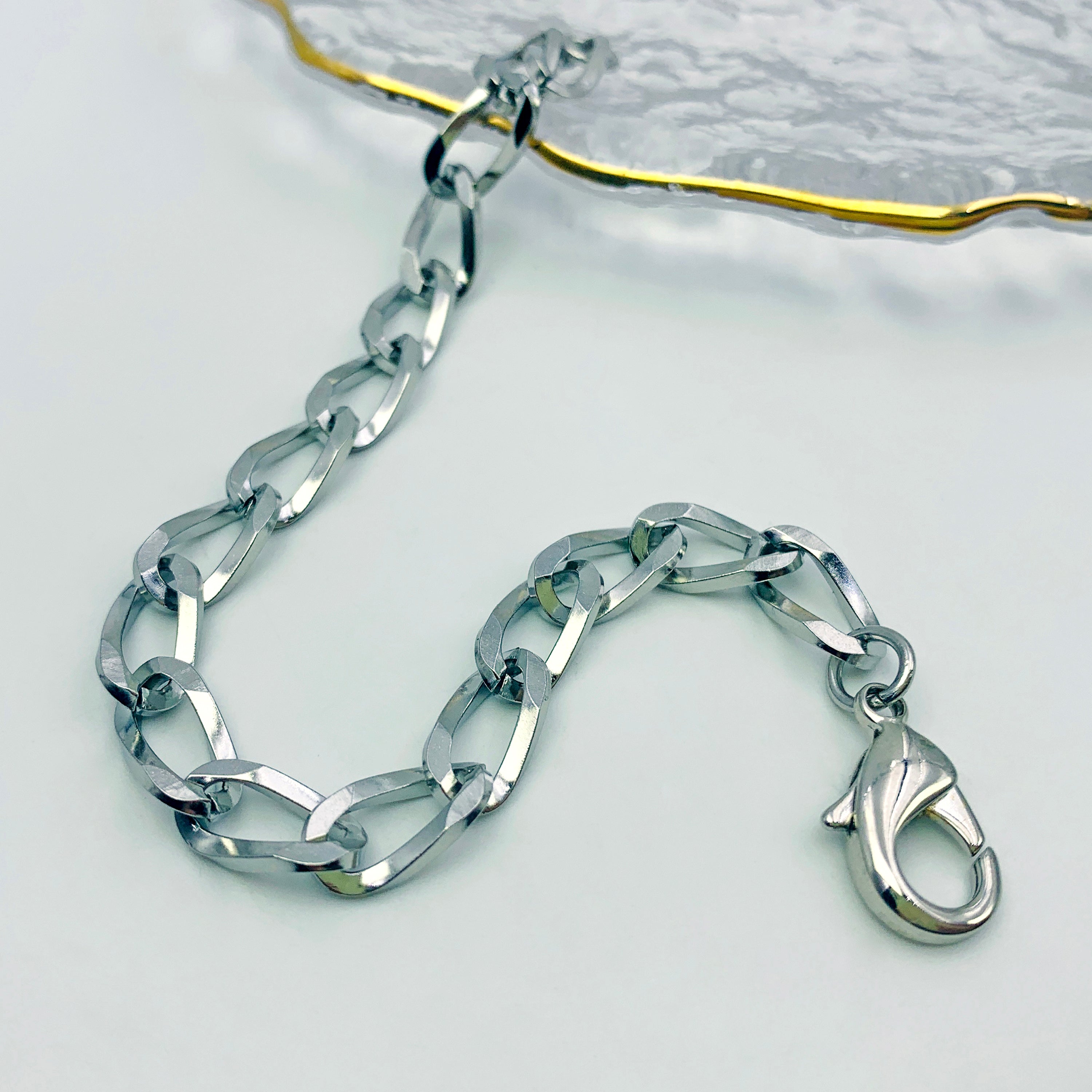 Silver Tone Cable Chain Bracelet