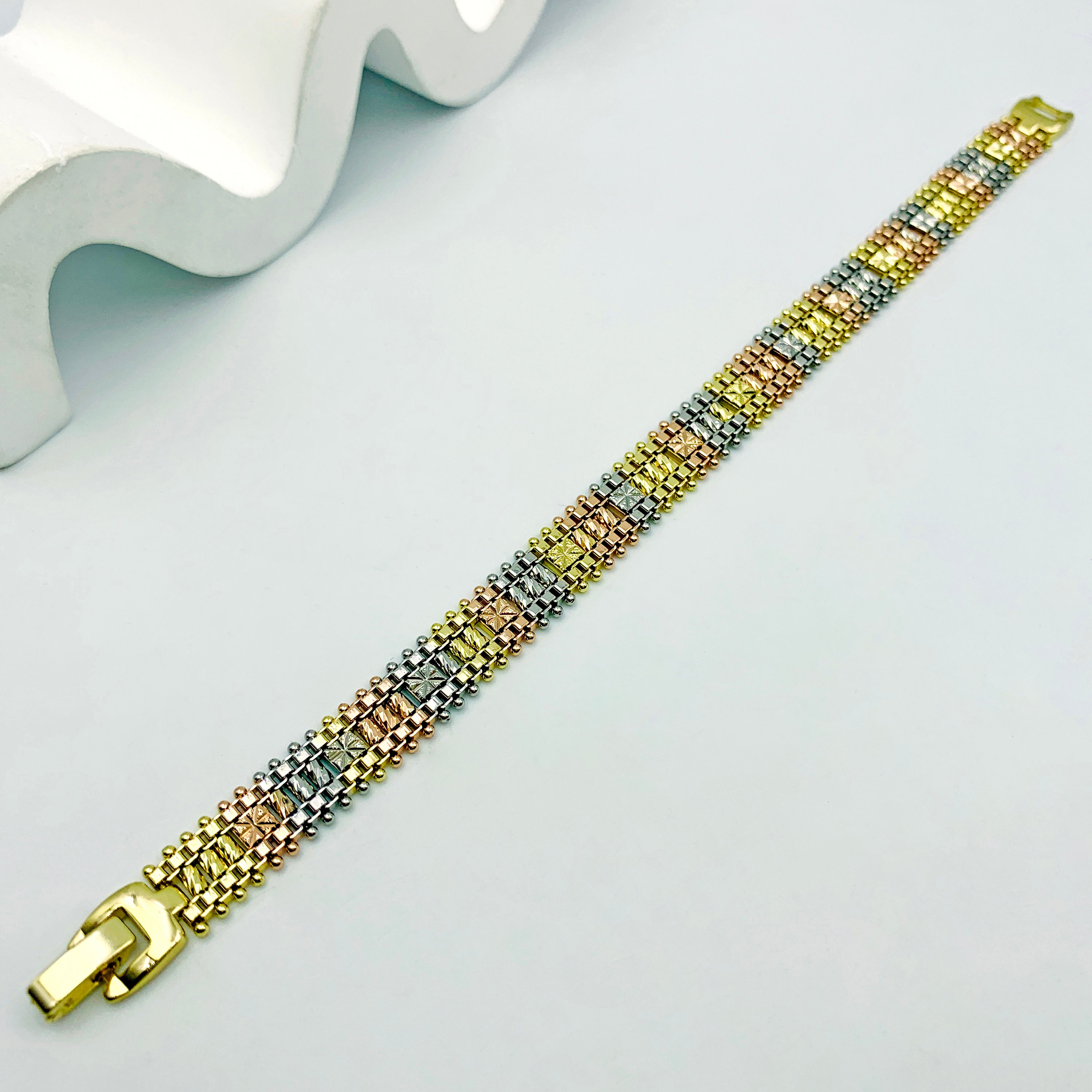 Tricolor Interlace Bracelet