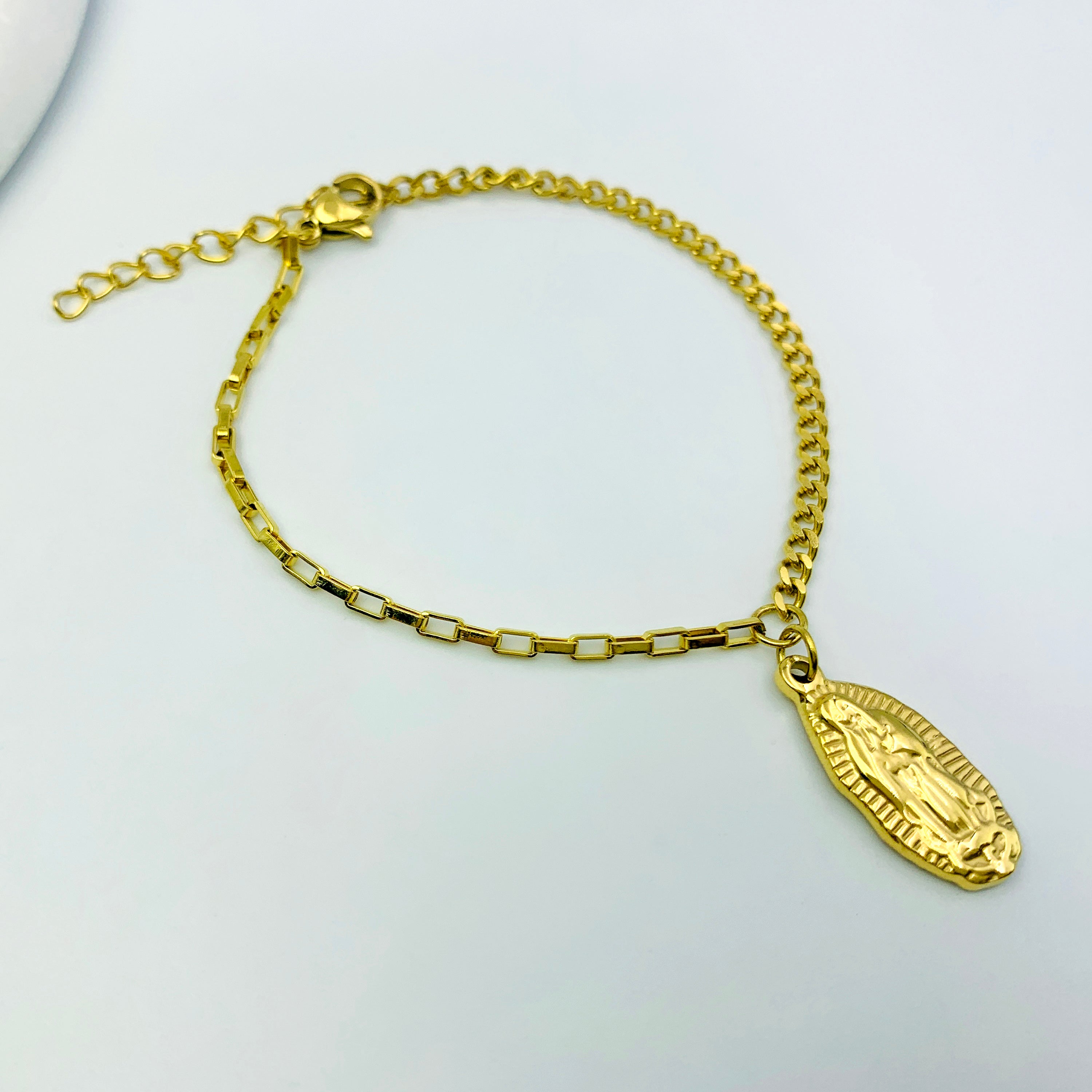 Virgen de Guadalupe Bracelet