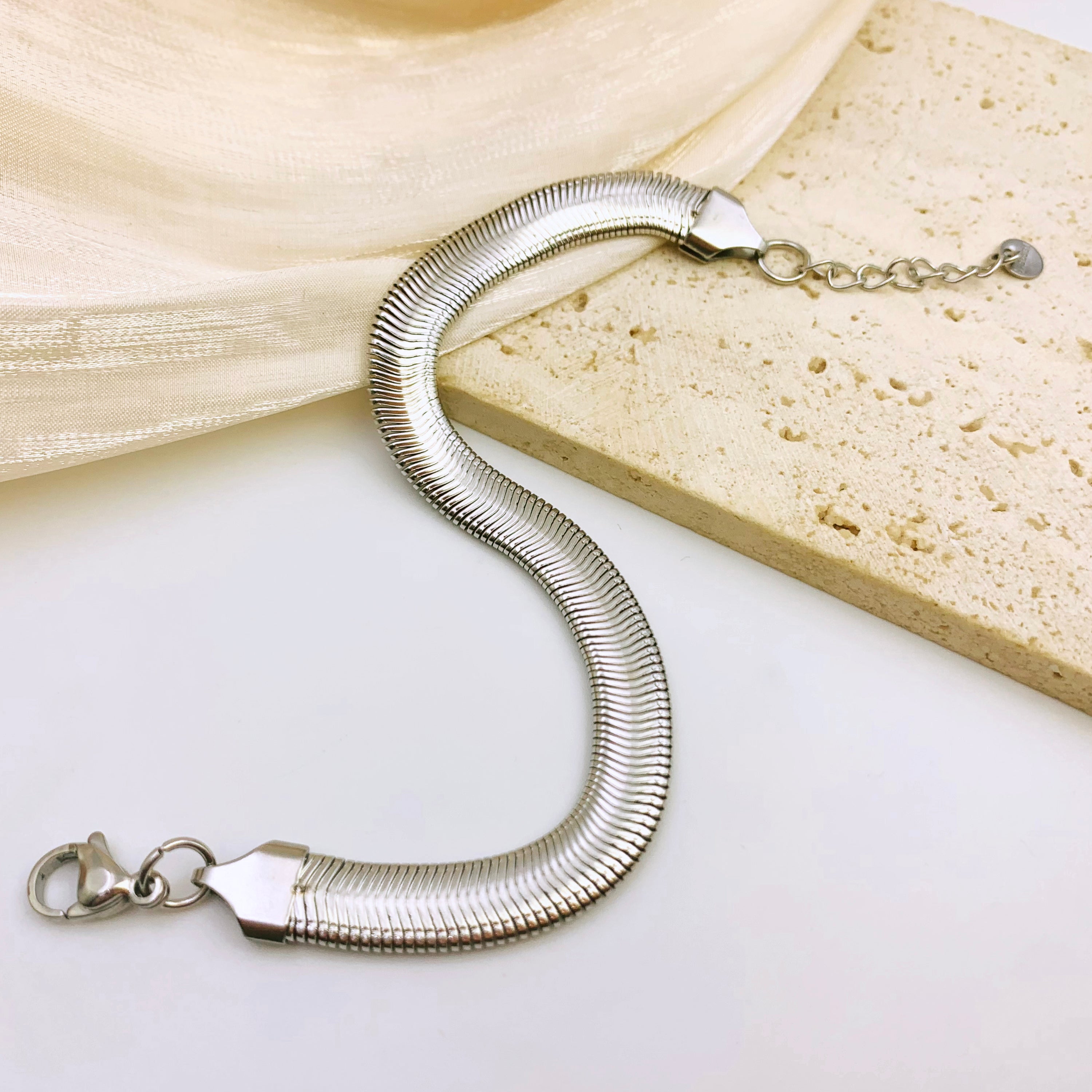 Silver Sleek Snake Bracelet