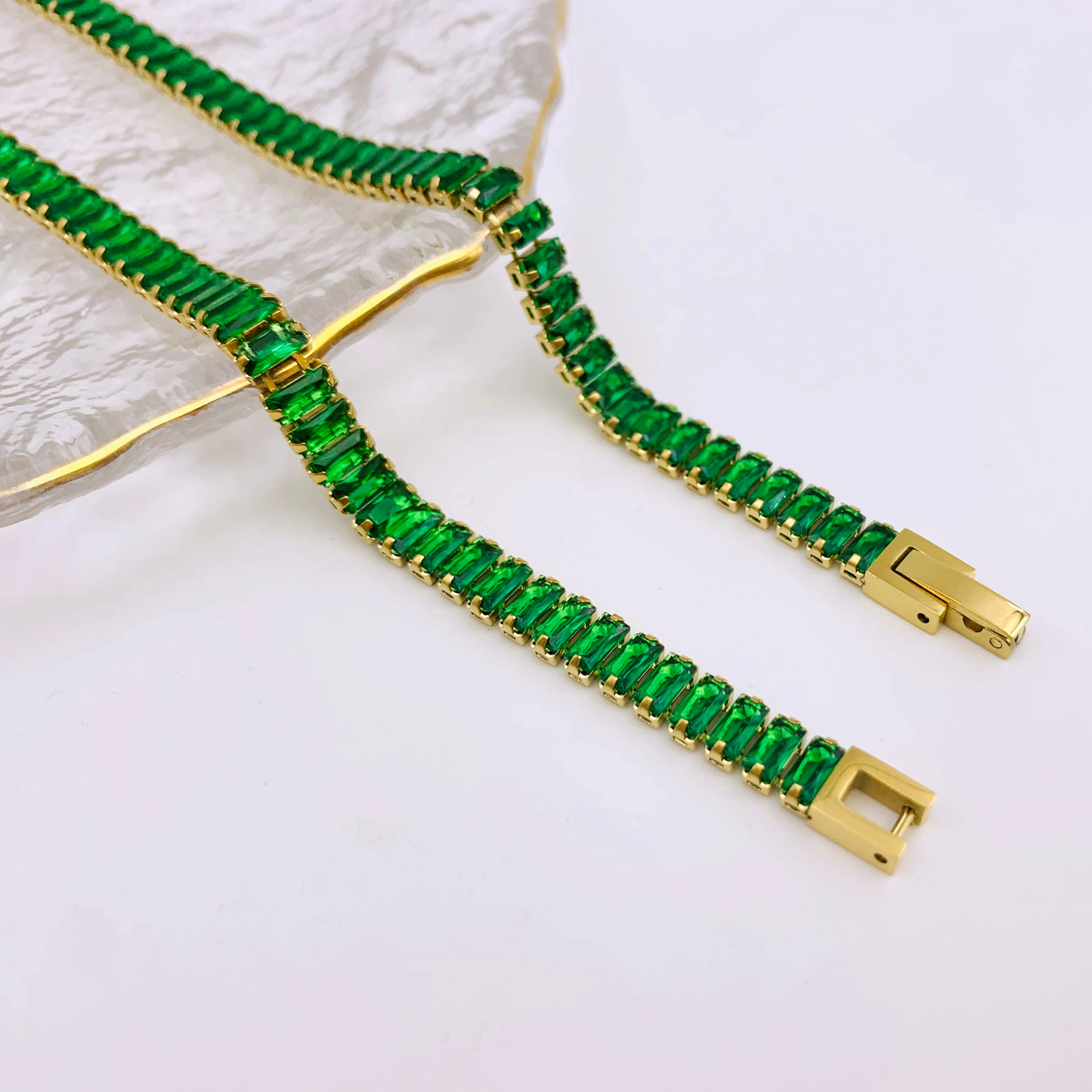 Emerald Glow Tennis Bracelet