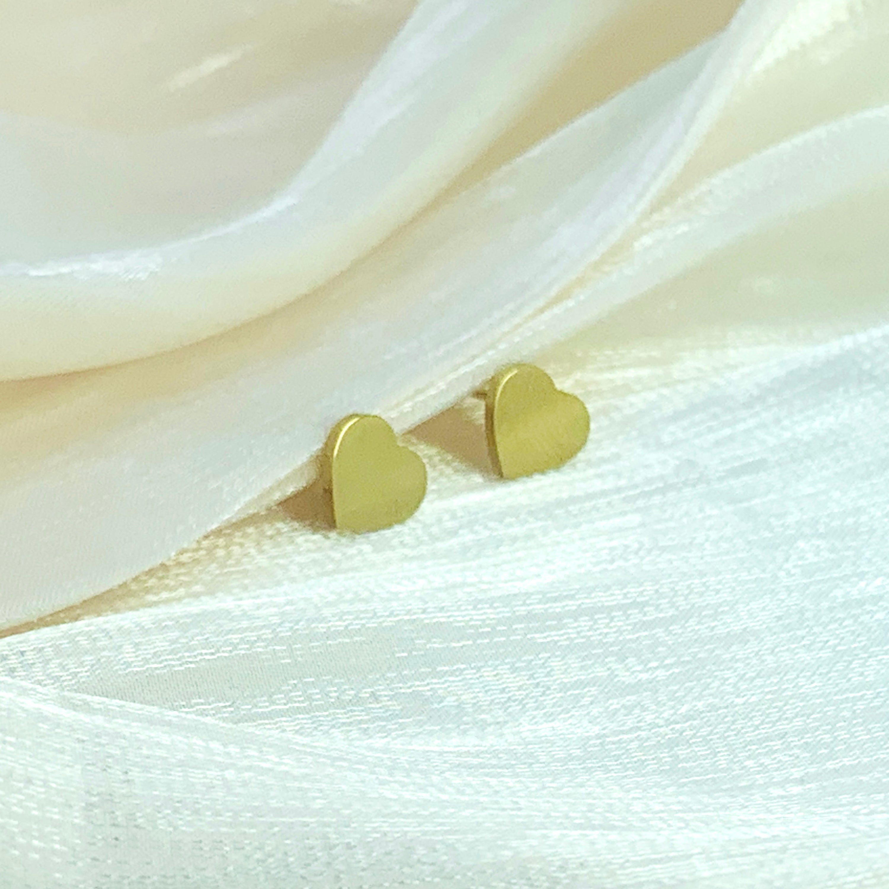 Classic Heart Studs