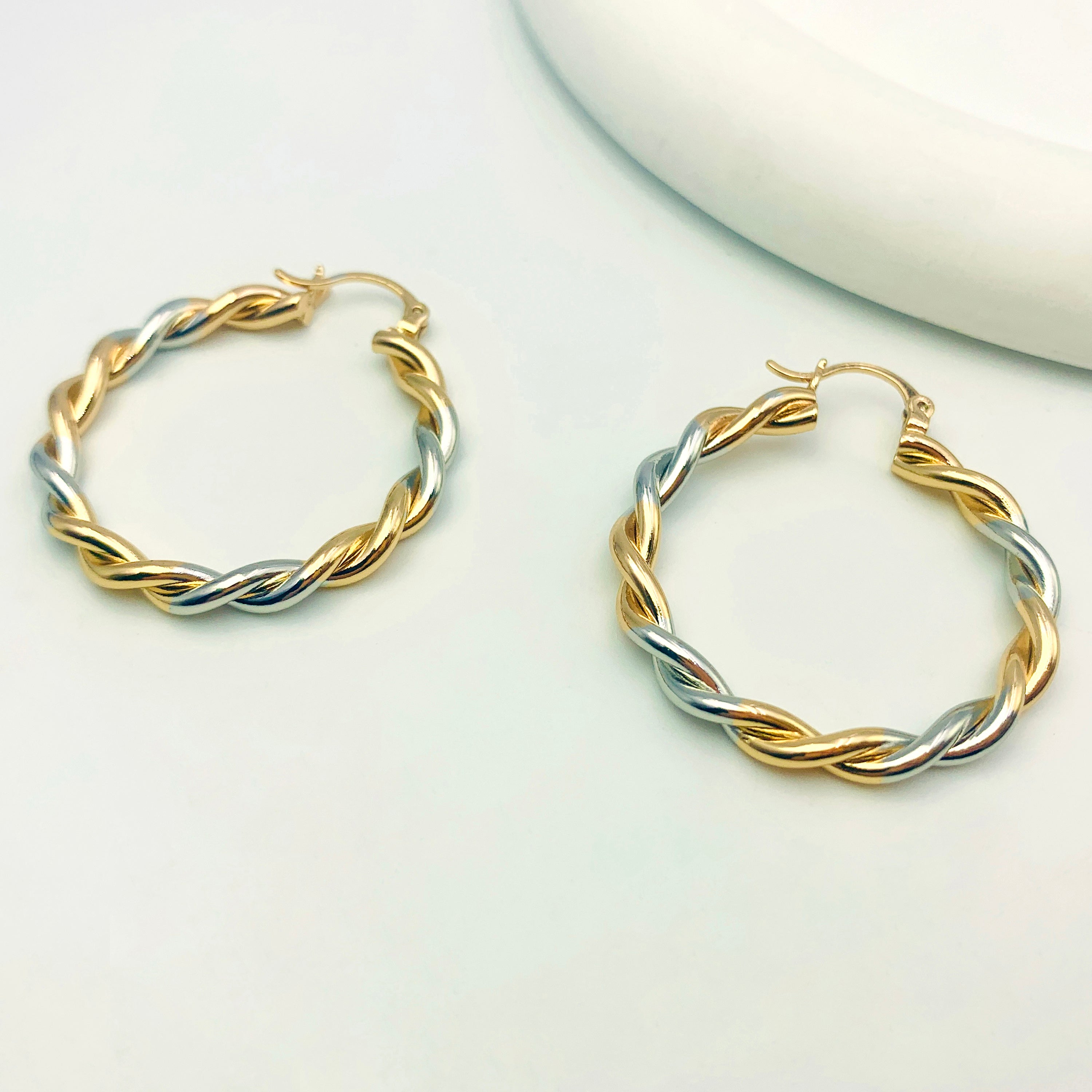 Dual Harmony Hoops