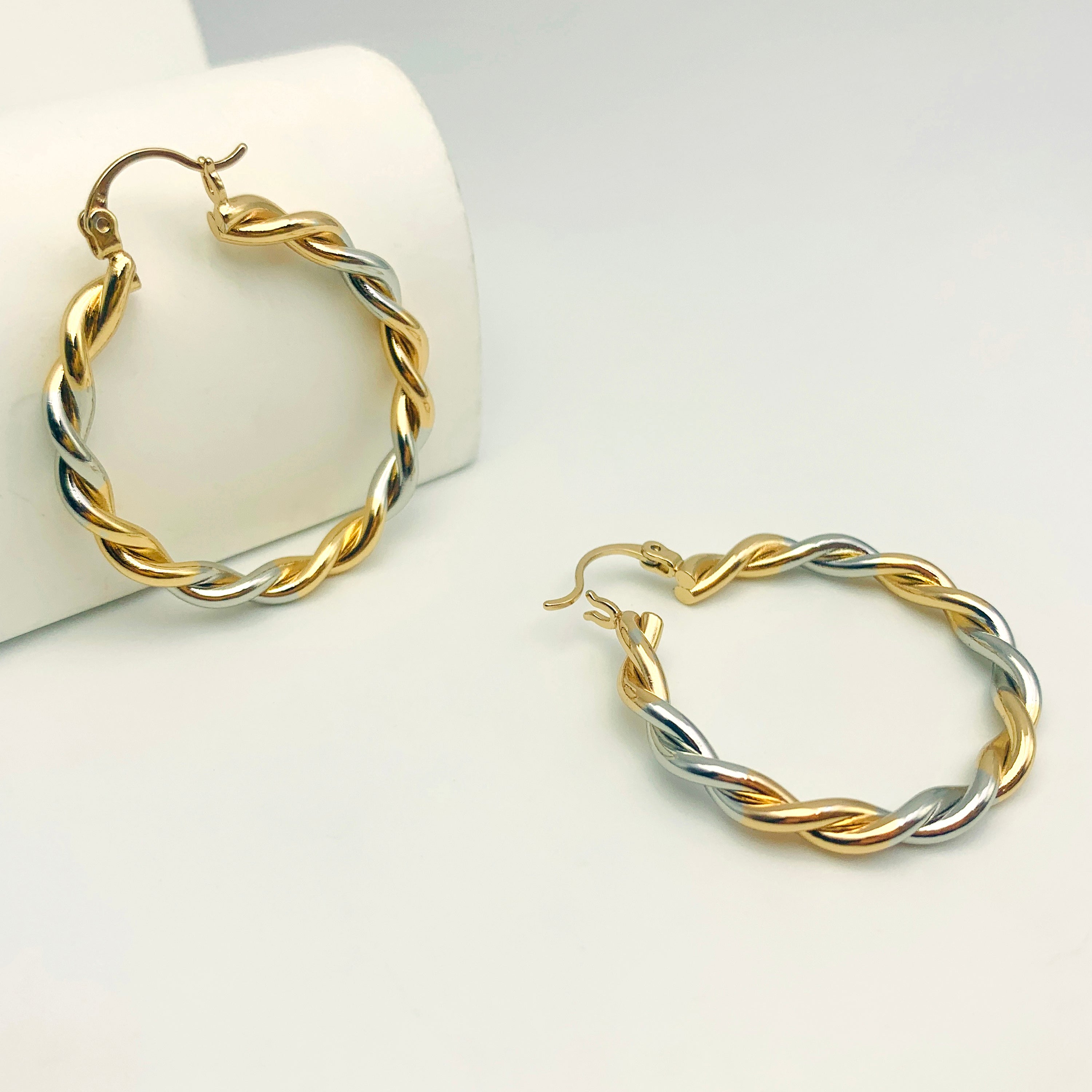 Dual Harmony Hoops