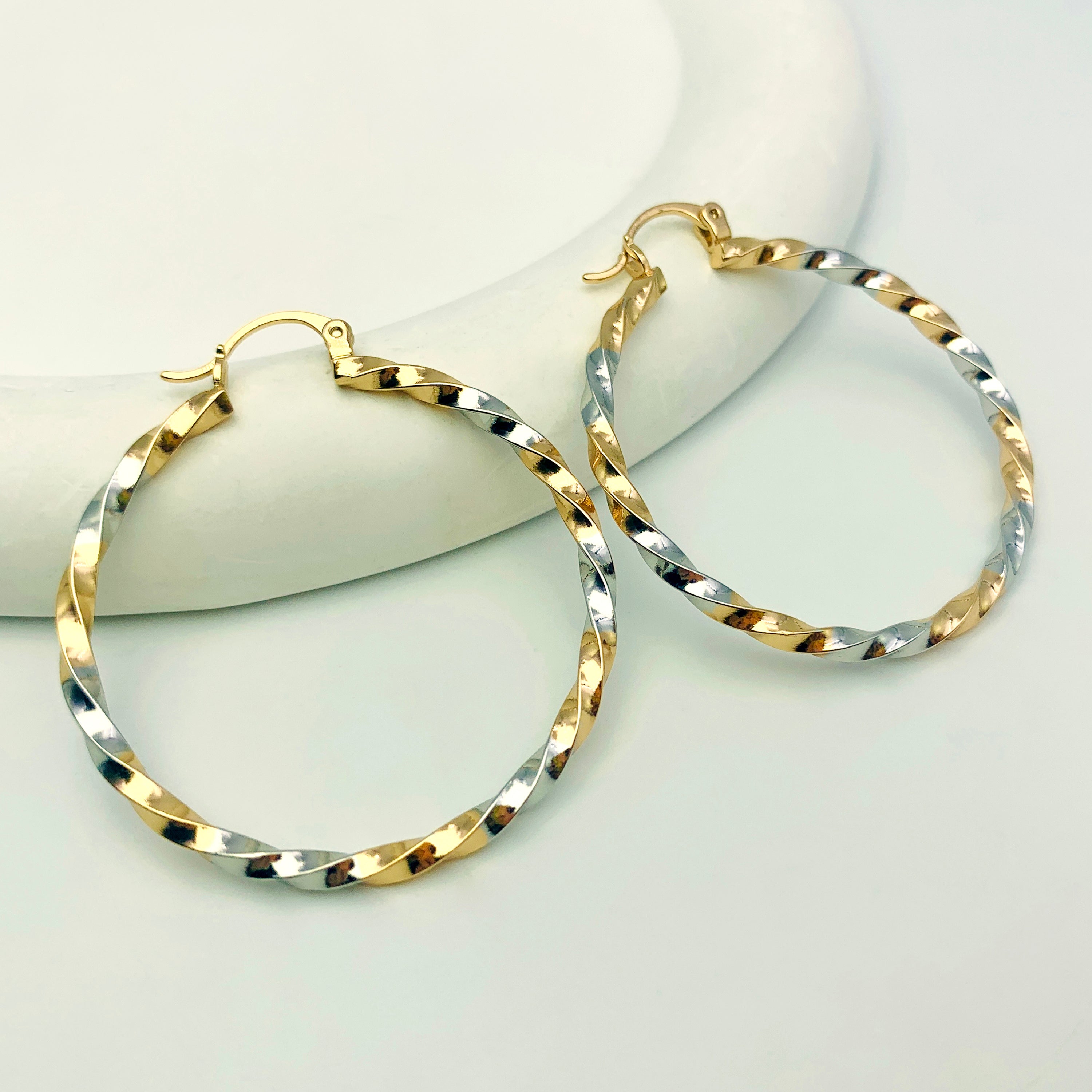 Entwine Hoops