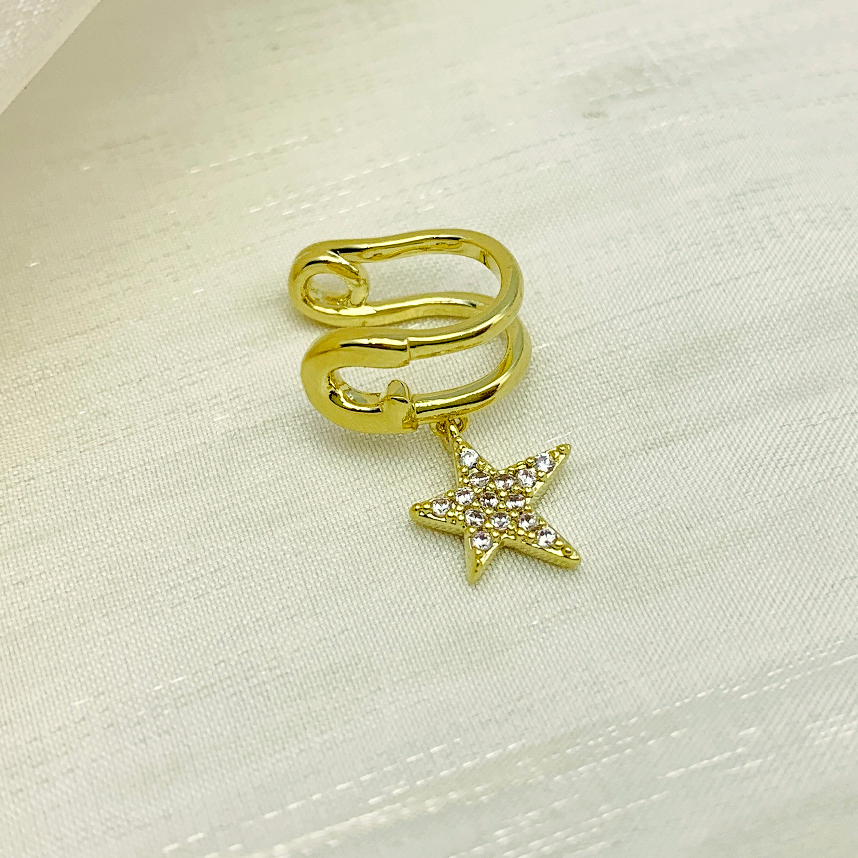 Starlit Charm Ear Cuff