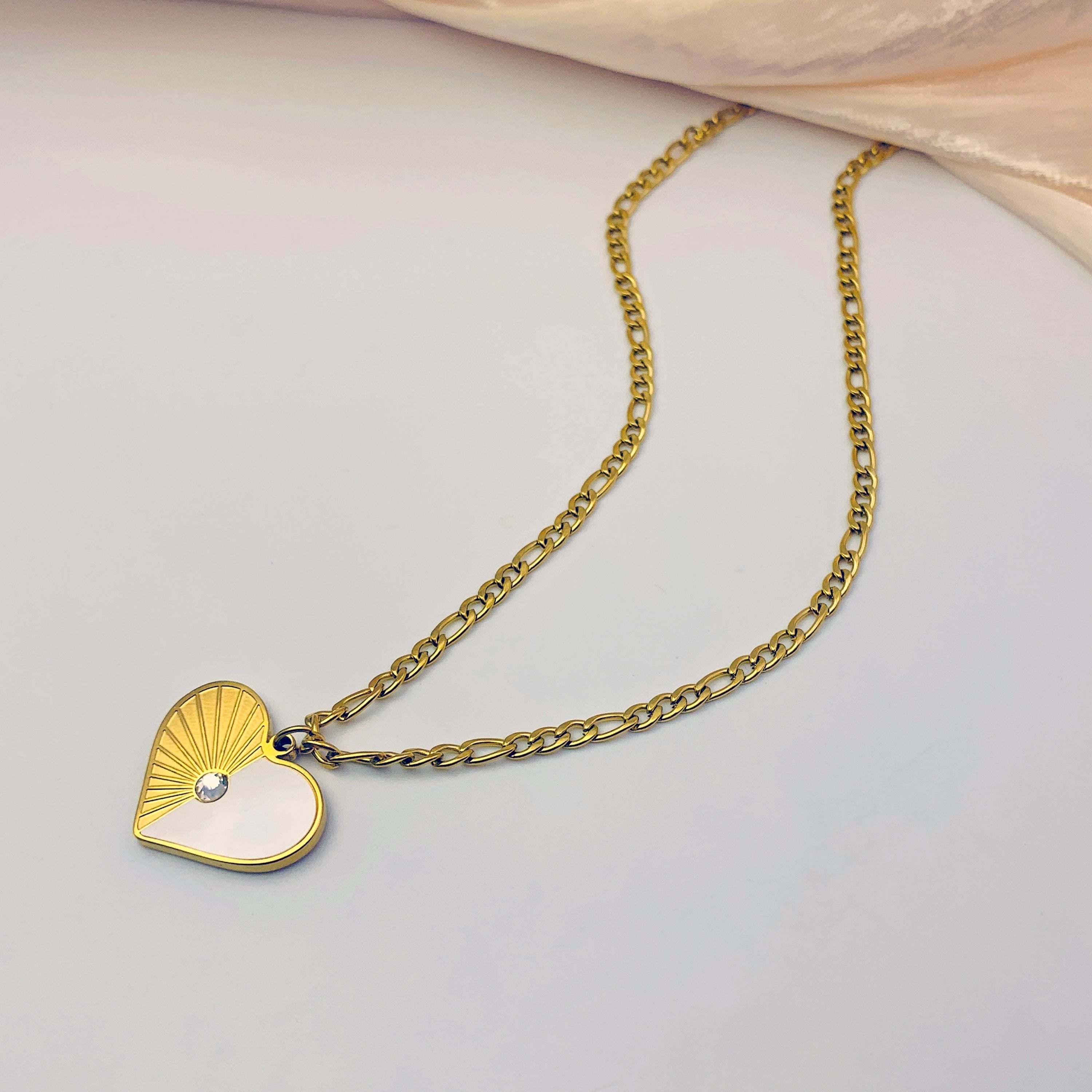 Heart Shell Sparkle Necklace