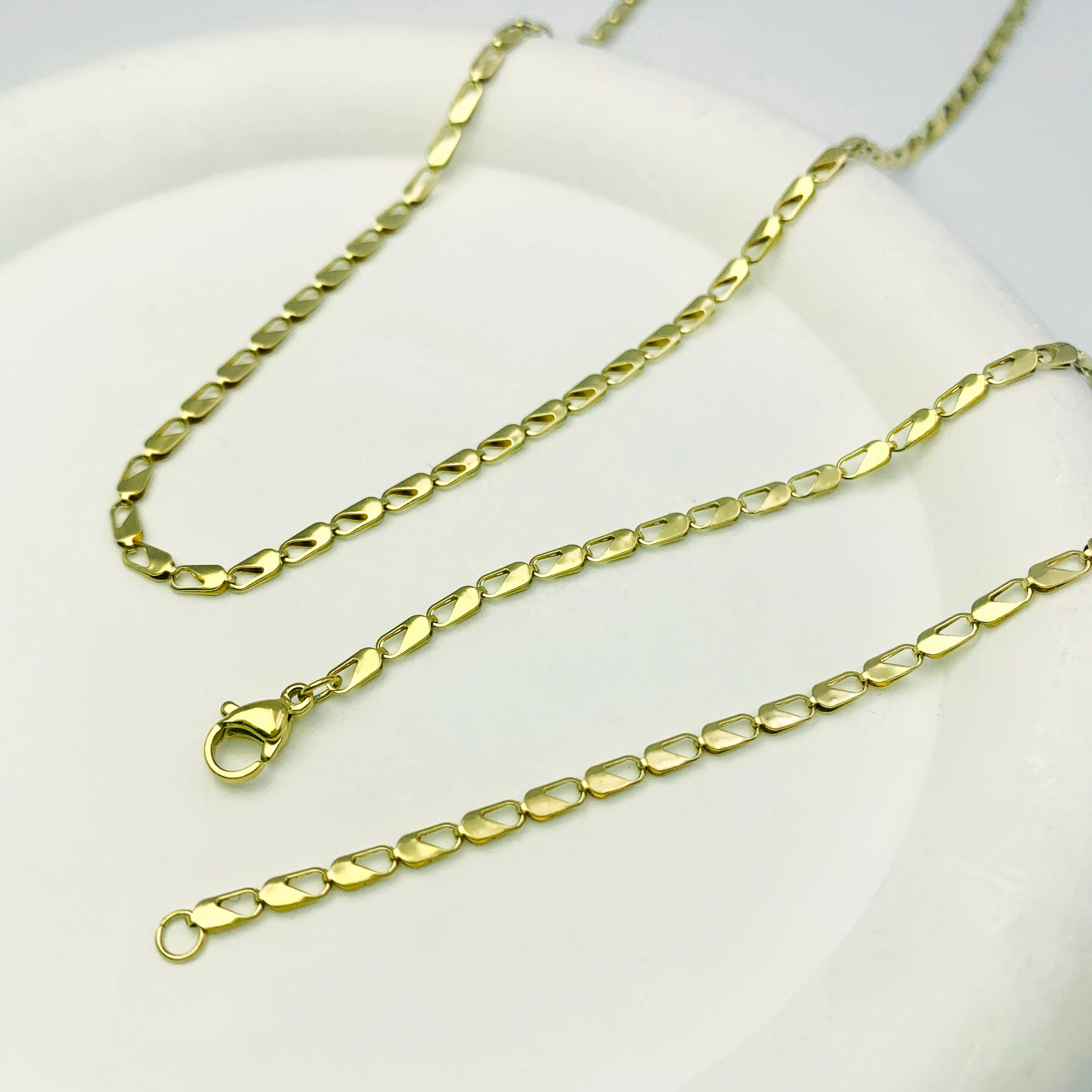 Essence Chain Necklace