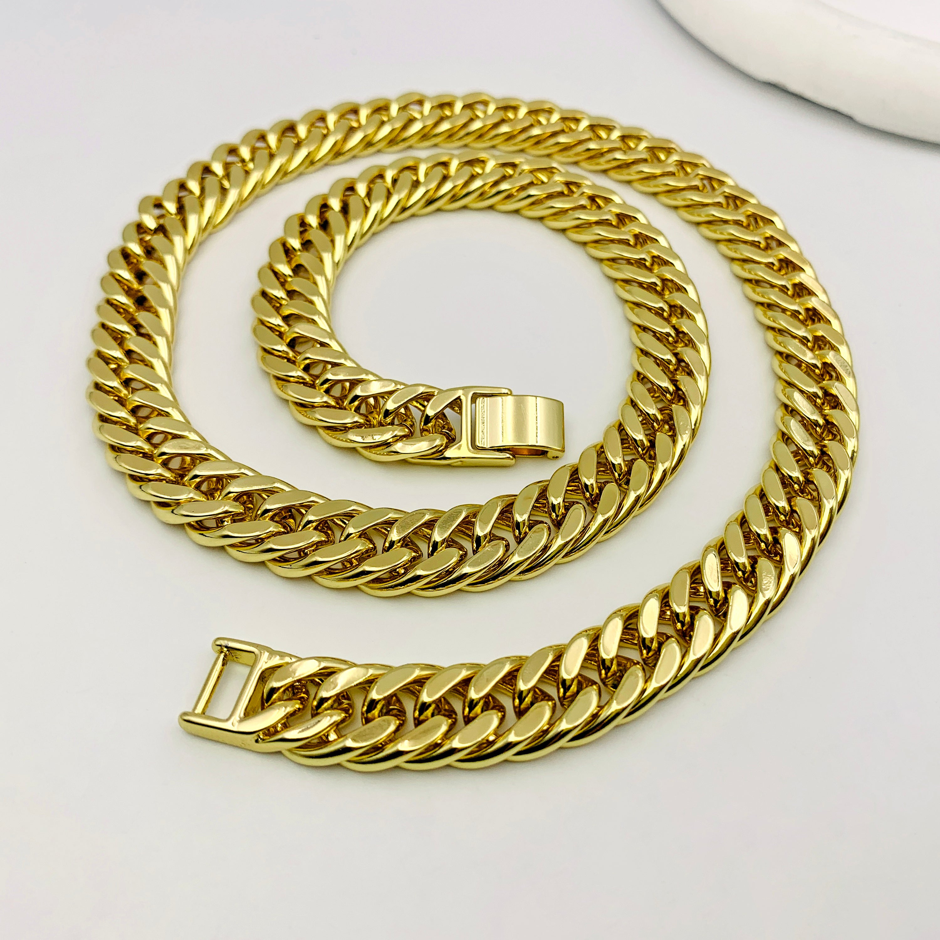 Heavy Gold Cuban Link Chain