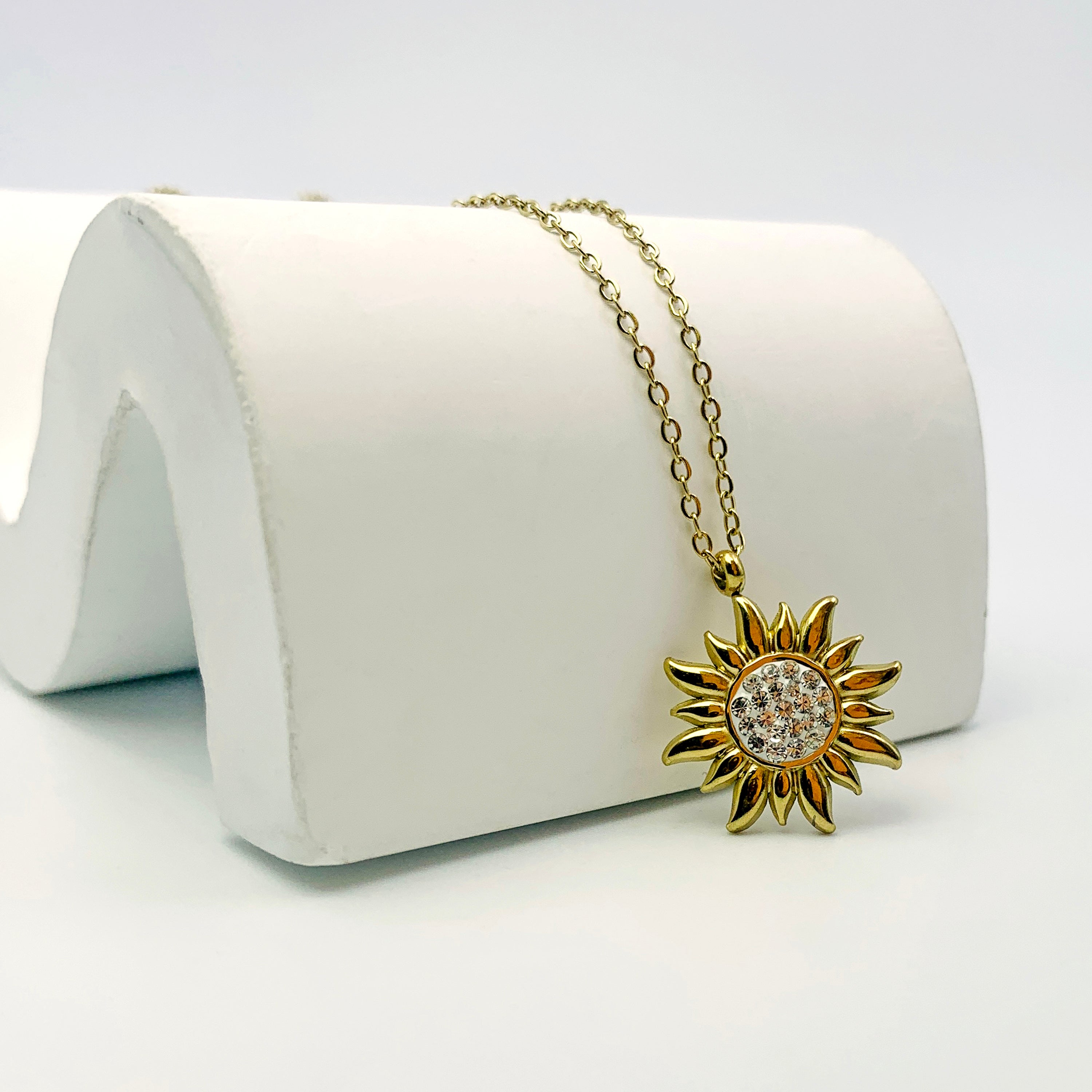 Golden Bloom Necklace