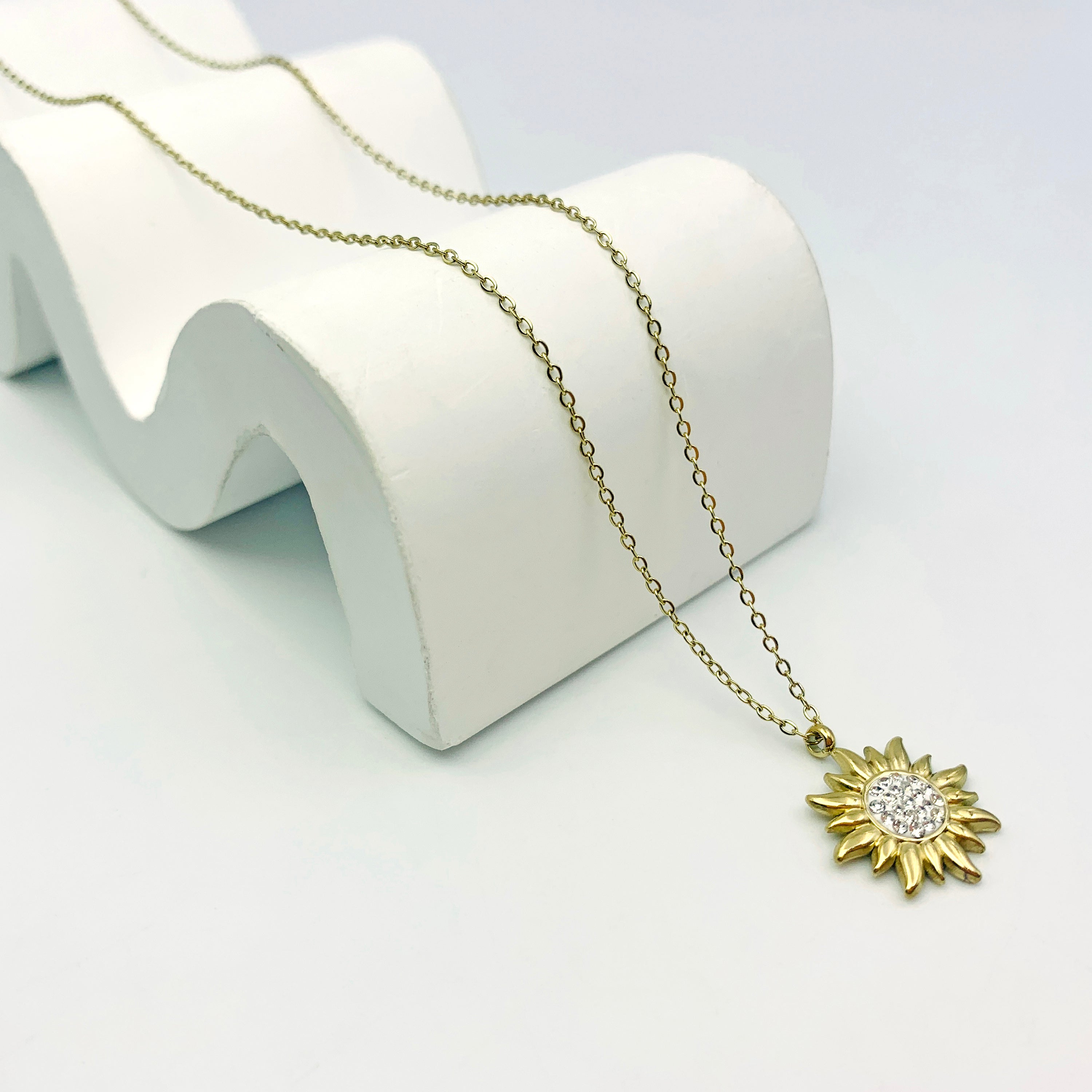 Golden Bloom Necklace