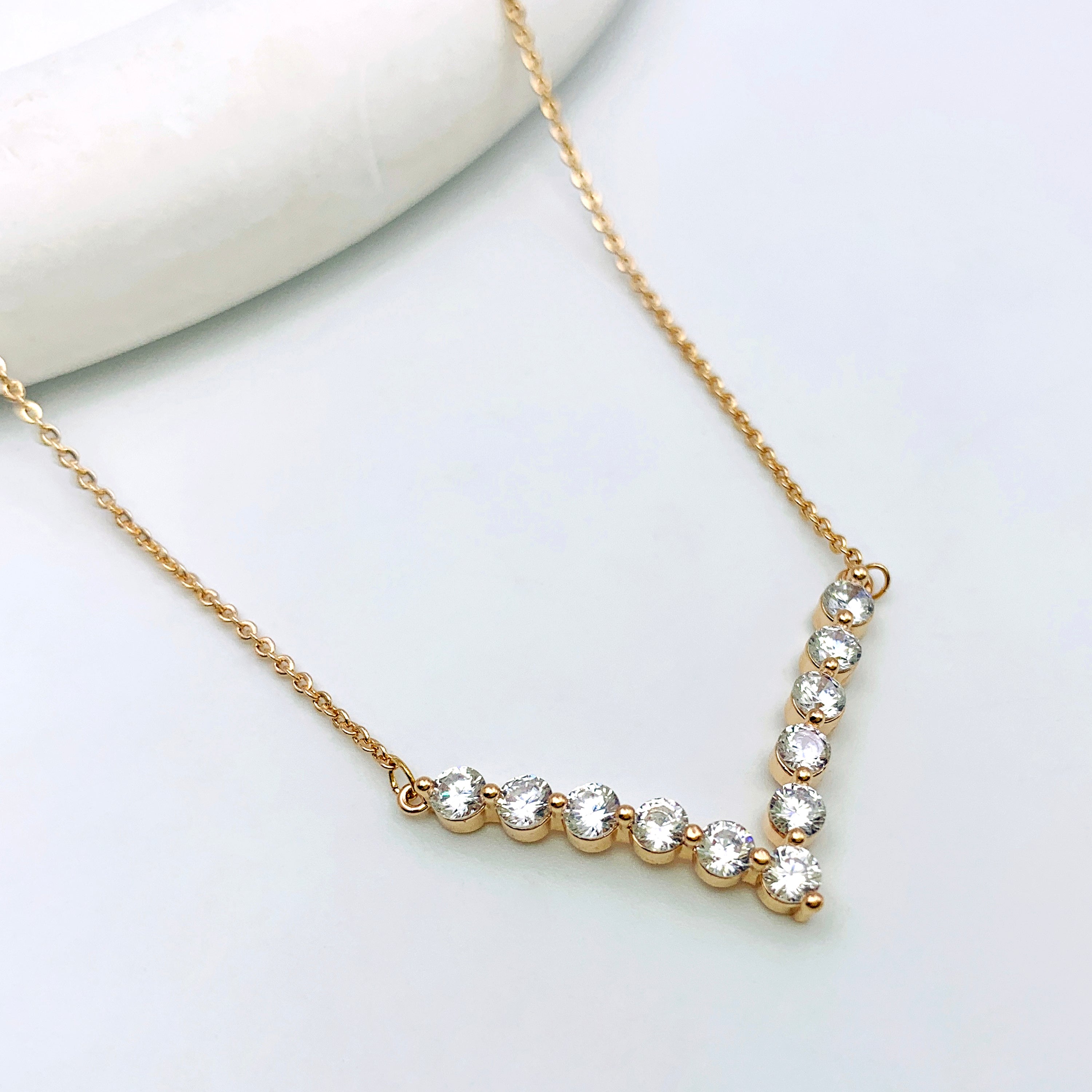 V-Shaped Sparkle Necklace