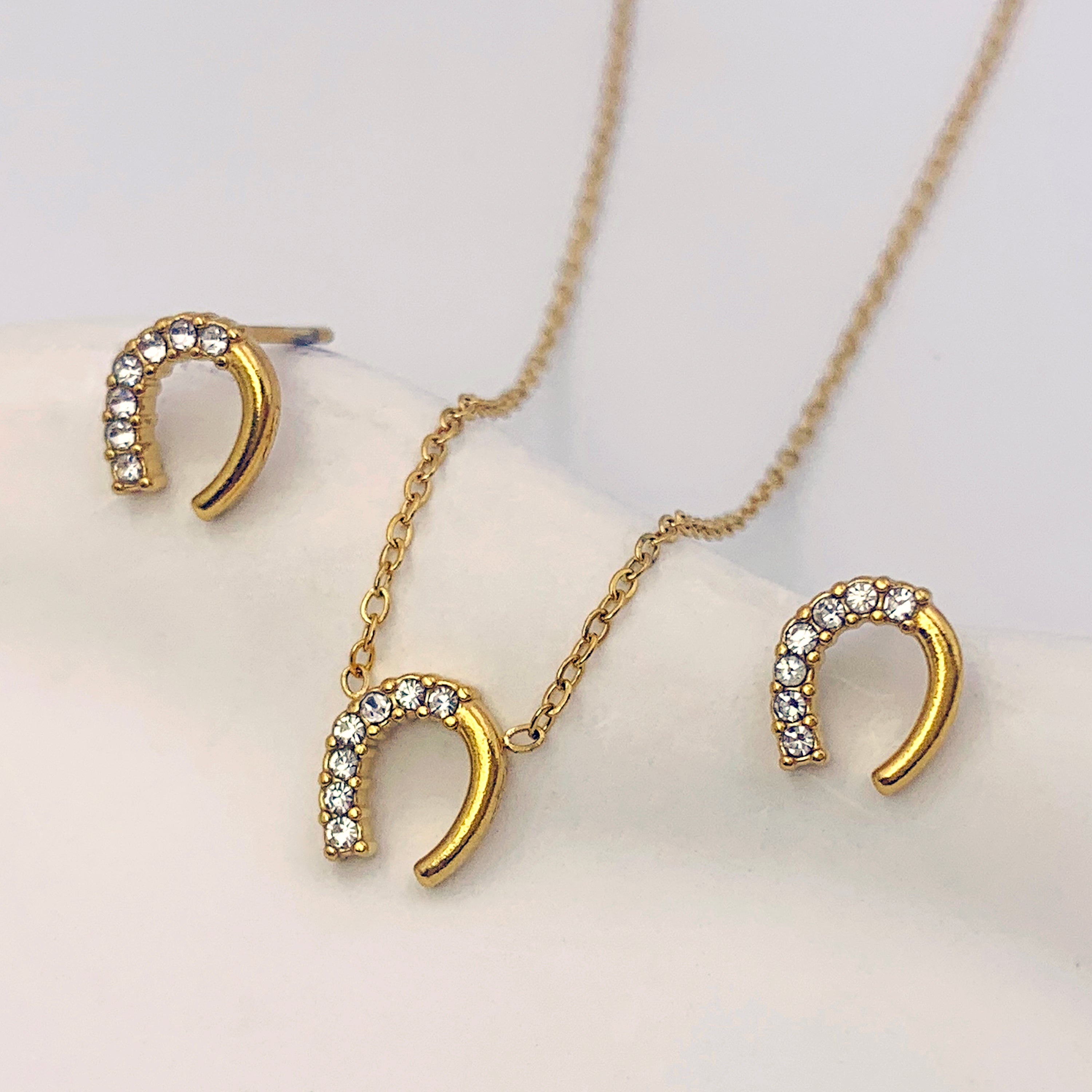 Horseshoe Halo Set